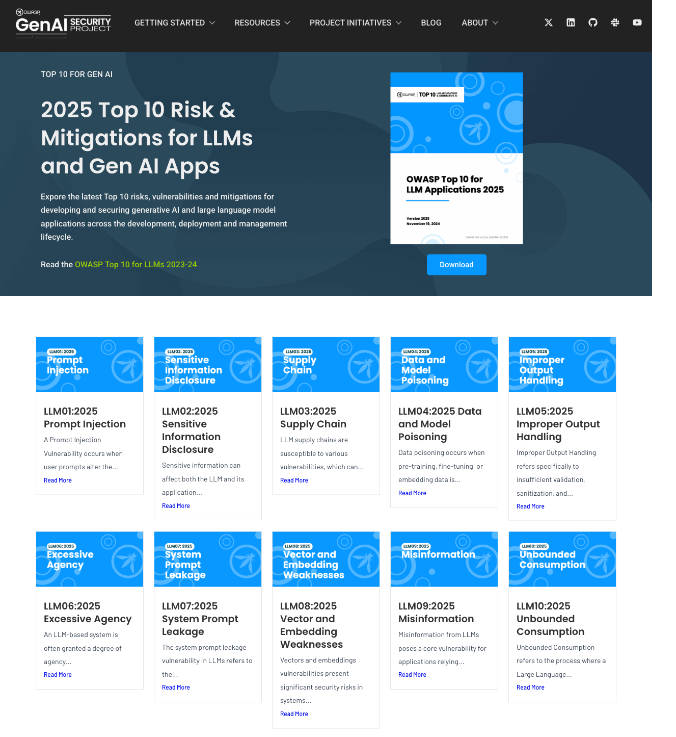 OWASP GenAI Security Project 的 LLM Top 10 著陸頁截圖，於 2026-08-05 擷取。主標題為「2025 Top 10 Risk &amp; Mitigations for LLMs and Gen AI Apps」，內文寫著這是最新的 Top 10，封面縮圖標示 Version 2025、November 18, 2024，頁面提供的另一個版本連結只有 2023-24。下方十張卡片依序為 LLM01:2025 Prompt Injection 到 LLM10:2025 Unbounded Consumption，沒有任何 2026 版的痕跡。